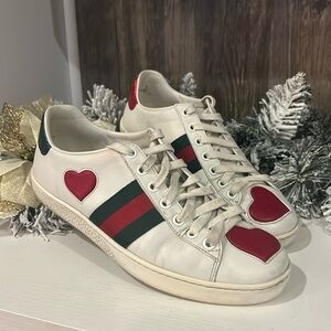 GUCCI leather Ace heart sneakers 35.5 Authentic